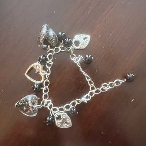 listing-status-banner